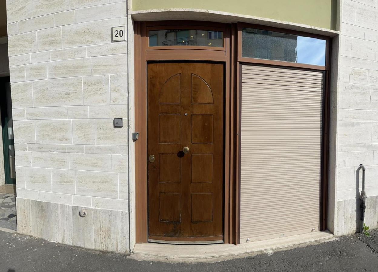 Romeo Apartment Livorno Exterior photo